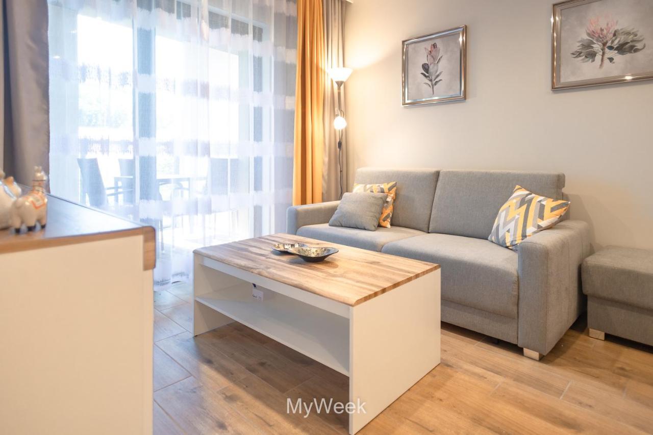 Ogrody Pieniawskie, Myweek โปลานิซา-สดรอยจ์ ภายนอก รูปภาพ